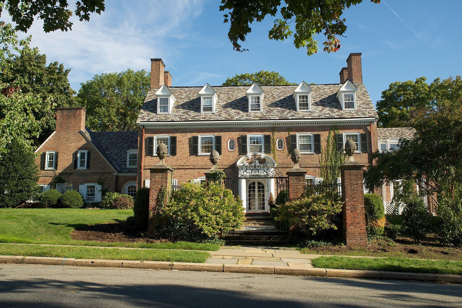 Selling a Home in Montclair NJ: Your Complete 2026 Guide